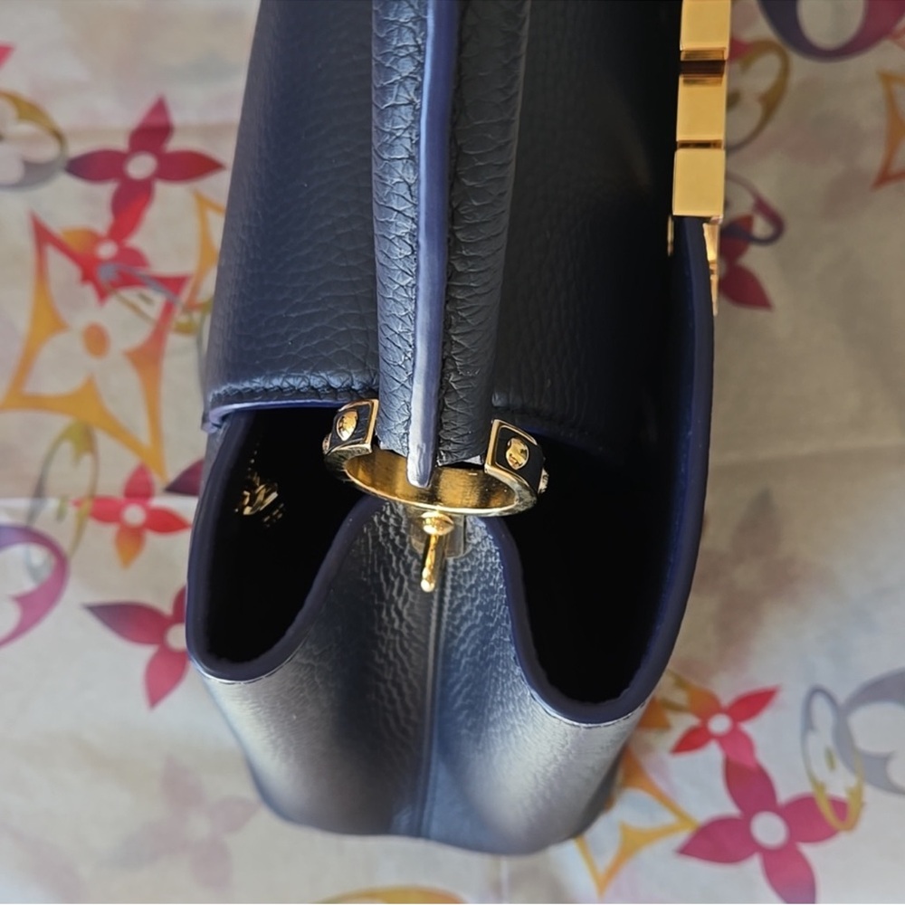 LOUIS VUITTON *NWT* Capucines MM Navy Taurillon Leather Mother of Pearl - Picture 4 of 12